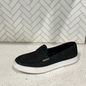 Patina Boardwalk Penny Loafer in black leather